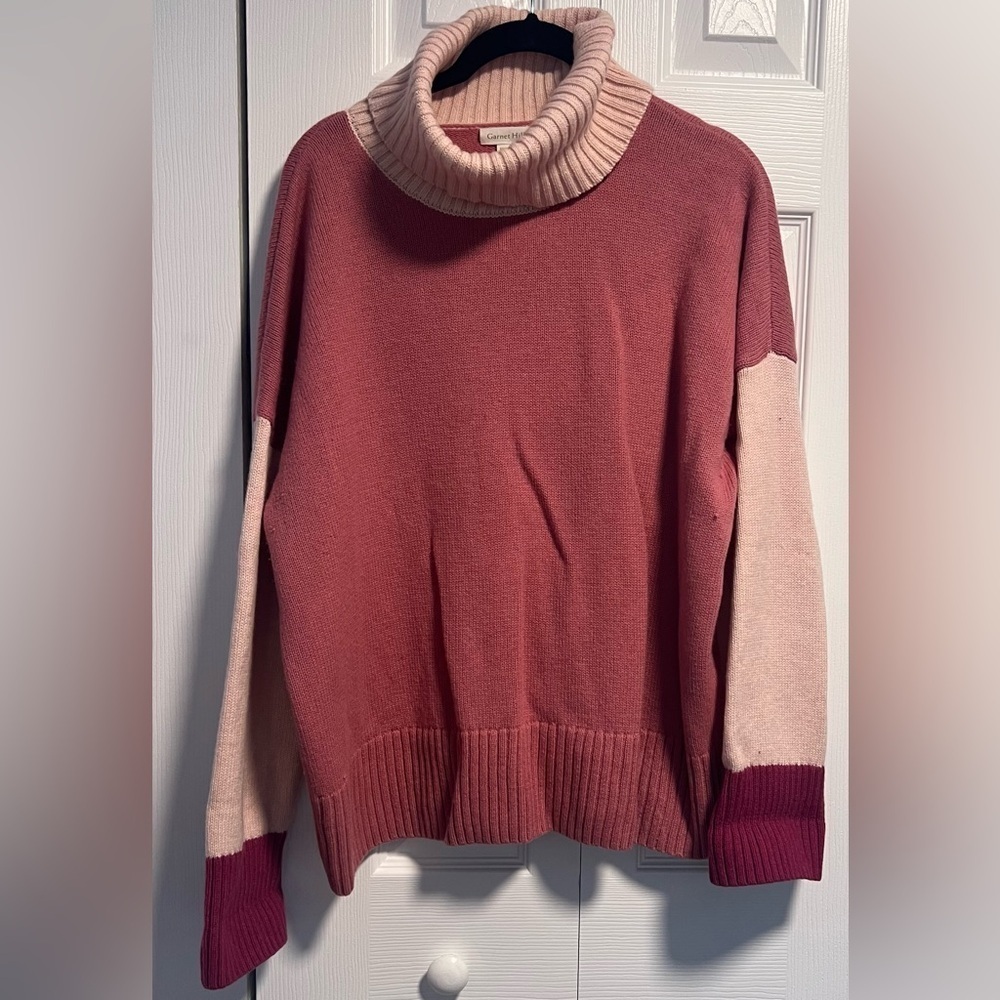 Women's Garnet Hill Pink Colorblock Wool/Cotton Blend Turtleneck Sweater